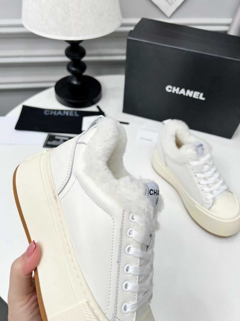Ch**el sport shoes